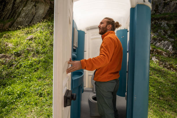 Portable Toilet Options We Offer in Serenada, TX
